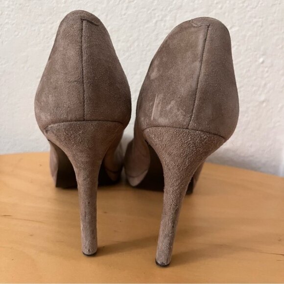 BCBGeneration Nude Suede Platform Pump Size 10 - Picture 4 of 15